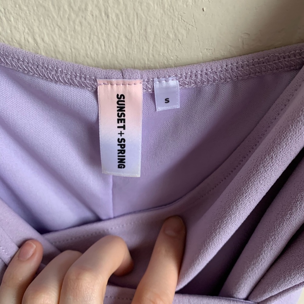 Sunset and Spring bodycon wrap dress - Picture 3 of 4